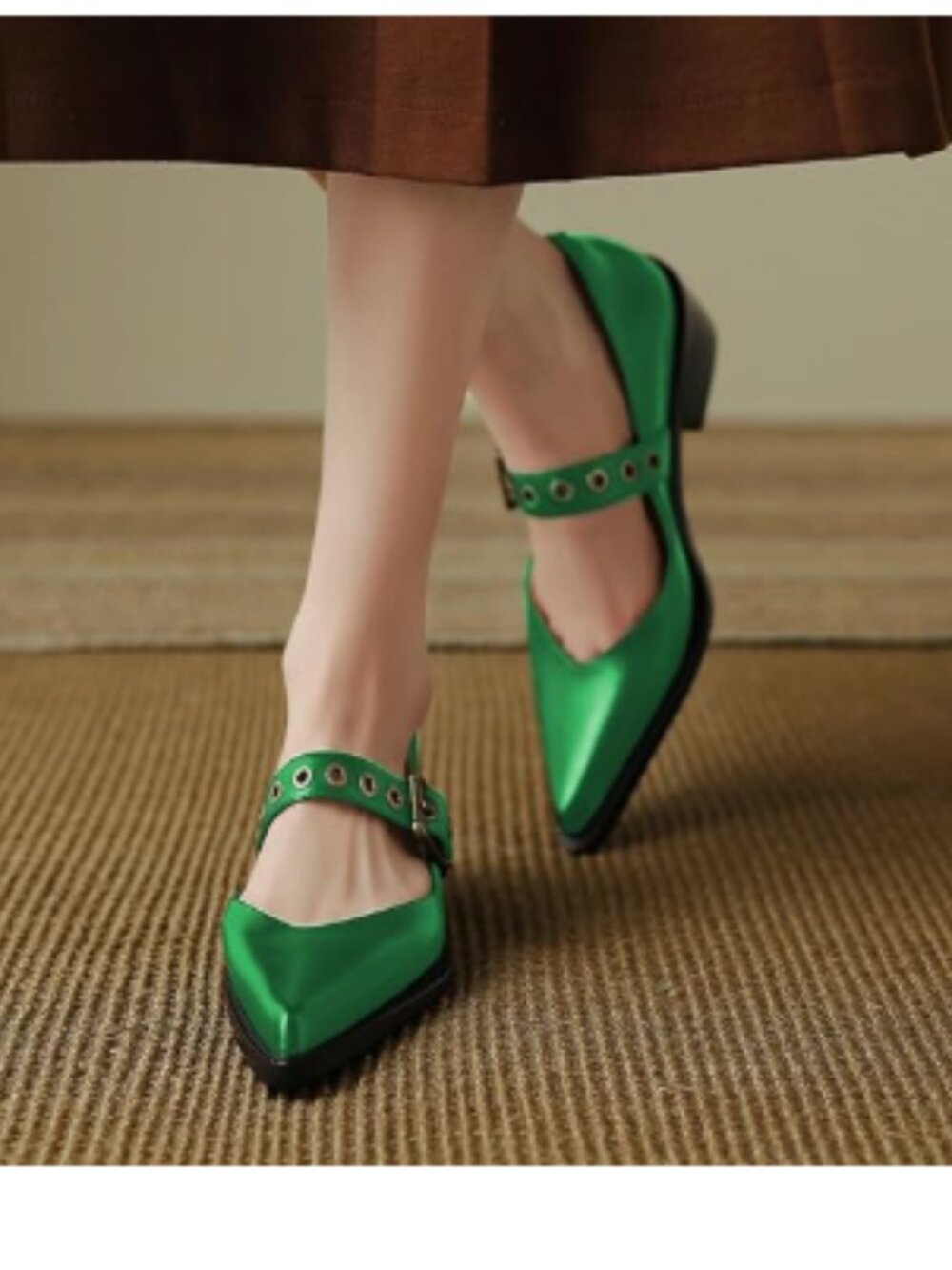 YDN Green Pointed Toe Mary Jane Chunky Heels Loafers Hollow Buckle Pumps